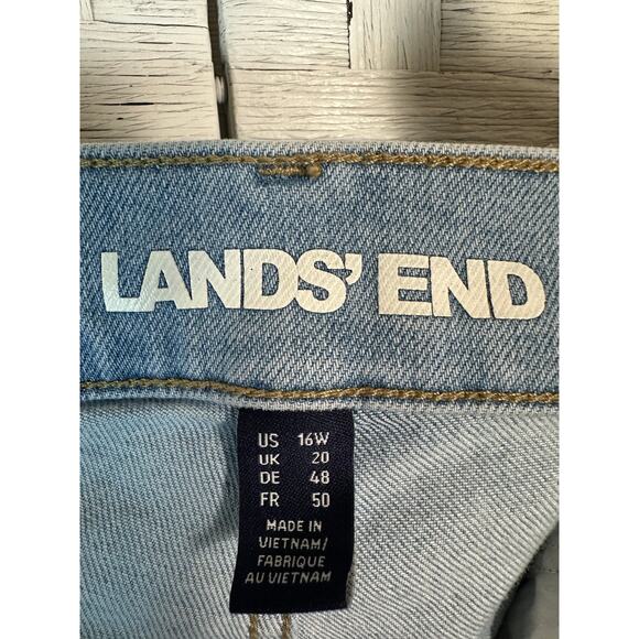 Lands End women’s straight leg jeans, light wash mid rise triadMom plus size  - Picture 3 of 11